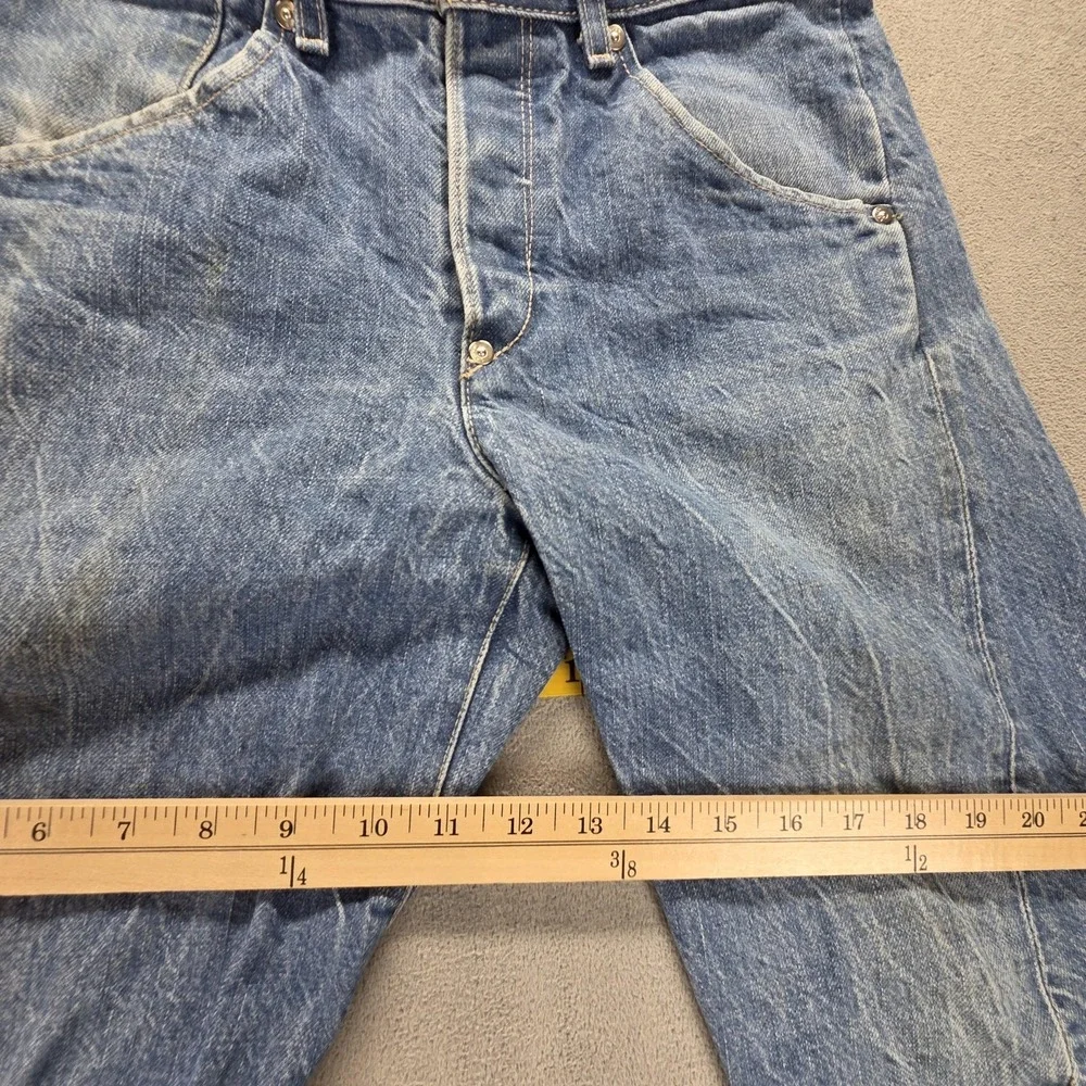 VTG Levis Engineered Jeans Mens Blue Twisted‎ Buckle Back One Pocket Fits 28x28